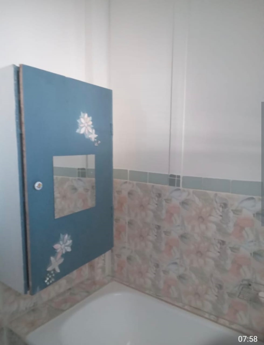 6 Bedroom Property for Sale in Gariepdam Free State